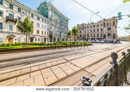 City The Moscow.chistoprudny Boulevard, 23s1. Beautiful Places For Tourists.-08.11.2019