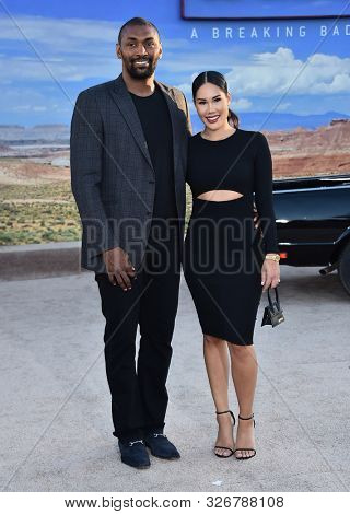 LOS ANGELES - OCT 07:  Metta World Peace arrives to the Netflix premiere of 