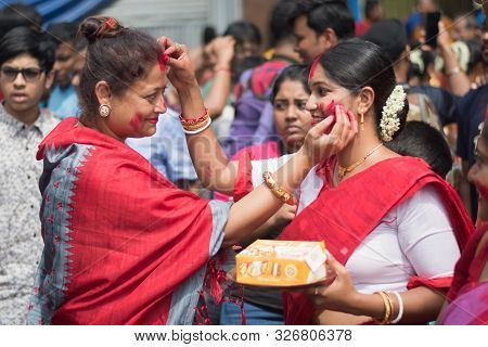 Kolkata, India - 8th October 2019; Women Participate In Sindur Khela At A Puja Pandal On The Last Da