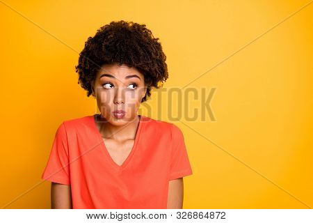 Copyspace Photo Of Charming Cute Nice Pretty Girlfriend Hesitating To Ask Something Wearing T-shirt 