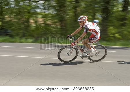 Schwalbach, Germany - May 1, 2008: The Annual Classic Bicycle Race Around The Henninger Turm Takes P