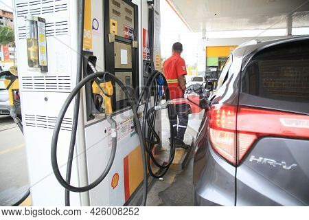 Gas Station In Salvador