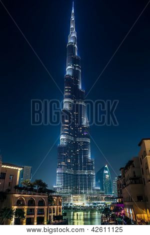 Vista sul Burj Khalifa, Dubai, Emirati Arabi Uniti, di notte