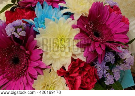 Large Gift Bouquet Of Beautiful Holiday Flowers