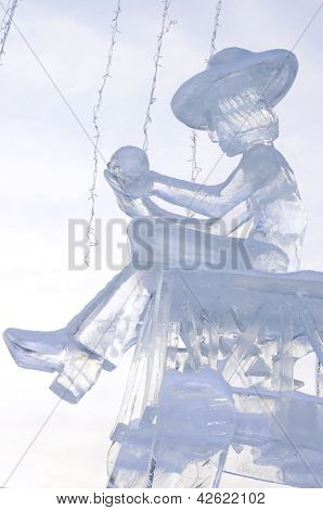 YEKATERINBURG - JANUARY 03: ÃÂ«Instructed the robot to the jobÃÂ» authors Igor Belov and Michail Yahin, annual competition of ice shapes, January 03, 2013 in Yekaterinburg, Russia