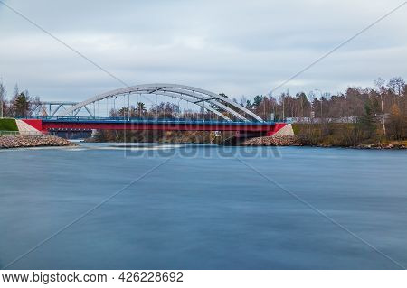 Long-exposure View Of The Vuoksi River And The Vuoksi River Bridge In Cloudy Autumn Day, Losevo, Len