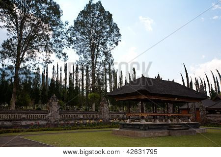 Ulun Danu templo Beratan