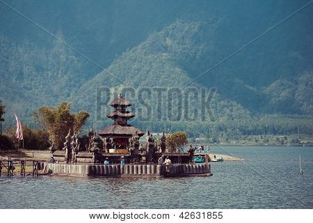 Ulun Danu templo Beratan