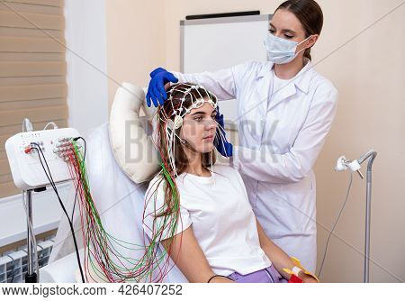 Patient Brain Testing Using Encephalography At Medical Center