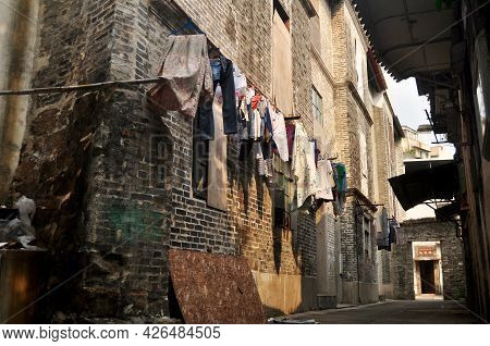 Life Lifestyle Of Macanese People Washing And Dry Clothes With Apartment House At Senado Senate Squa
