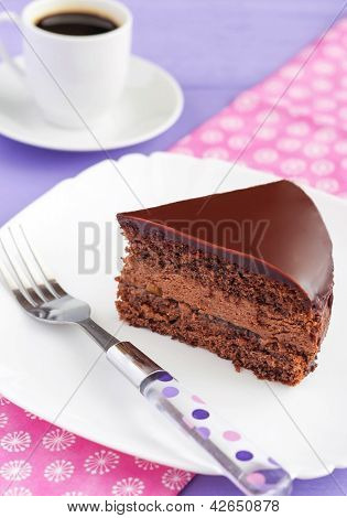 Chokladkaka med krämig choklad grädde