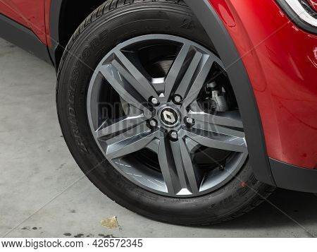 Novosibirsk, Russia - June 29, 2021: Renault Arkana, Car Wheel With Alloy Wheel And New Rubber On A 