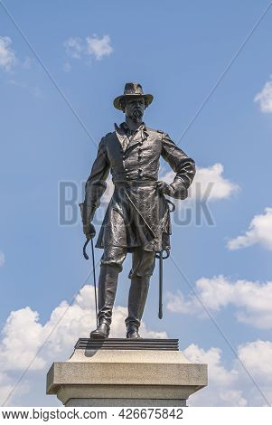 Gettysburg, Pa, Usa - June 14, 2008: Battlefield Monuments. Closeup Of Brigadier-general Alexander S