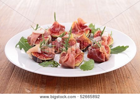 starter, fig and proscuitto