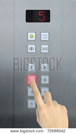 Hand Press 5 Floor In Elevator