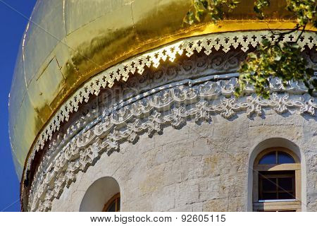 The ornament under the dome of the Russian Orthodox Church