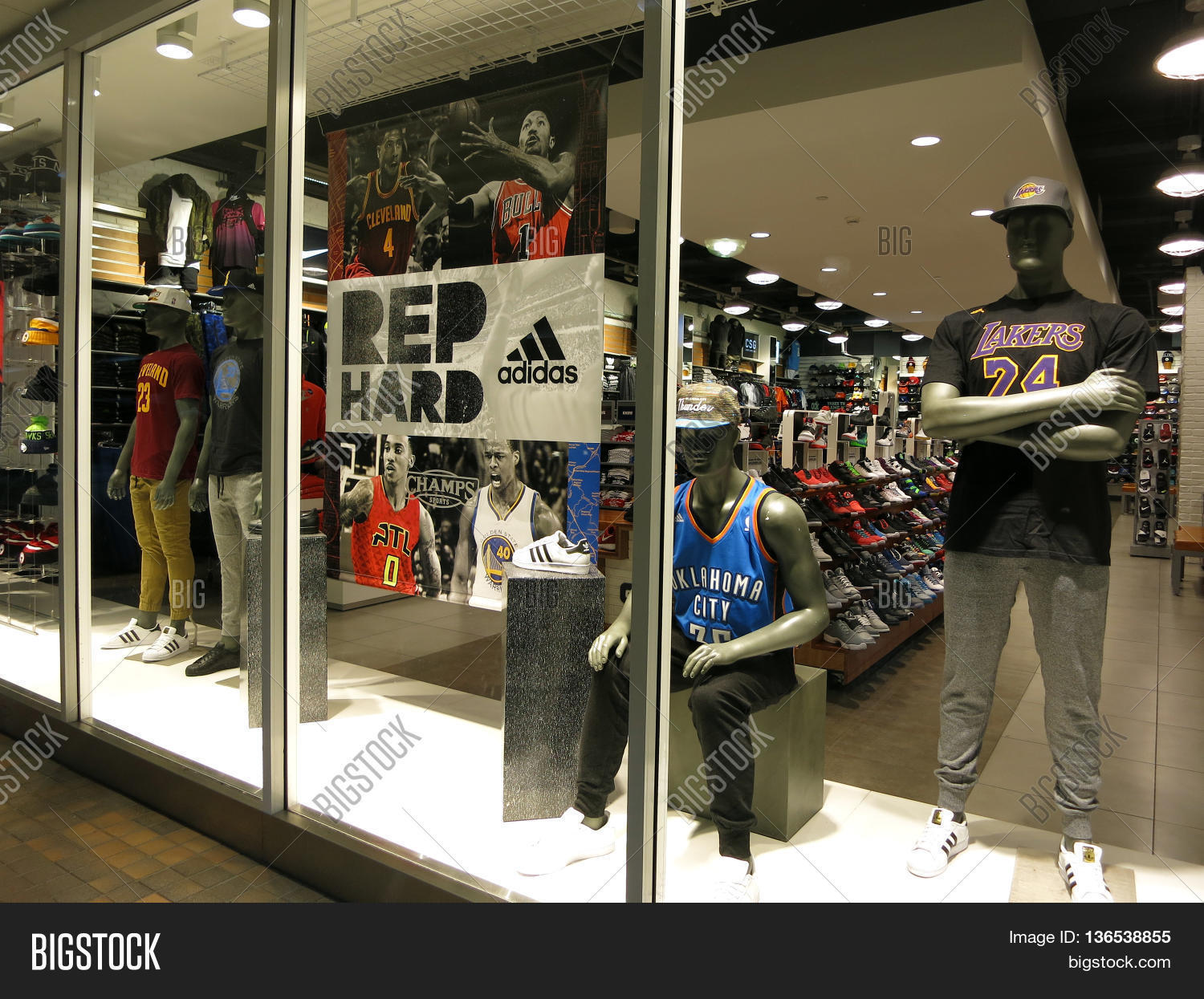 HONOLULU NOVEMBER 12 Image & Photo (Free Trial) Bigstock