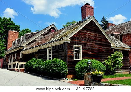 Dilwowrthtown Pennsylvania: Wooden kitchen wing at the colonial-era Dilworthtown Inn has offered lodging and dining to patrons since 1758   *