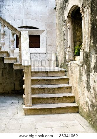 Architecture Of KorÄula