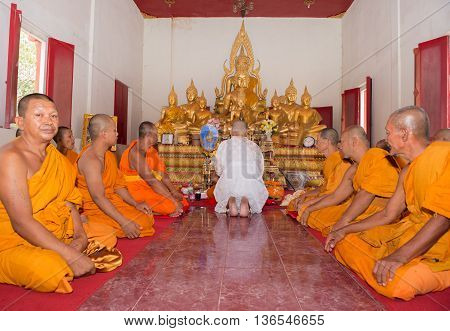 Huahin-thailand-30Apr ,2016 : Newly Ordained Buddhist Monk Pray With Priest Procession. Newly Ordain