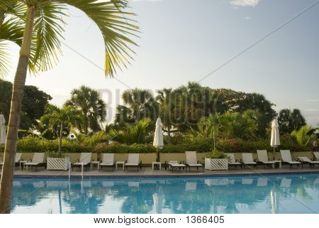 Basen basen Hotel