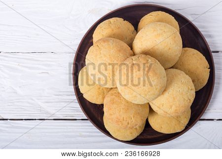 Homemade Brazilian Cheese Buns ( Pao De Queijo )