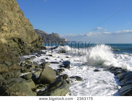 Costa rochosa