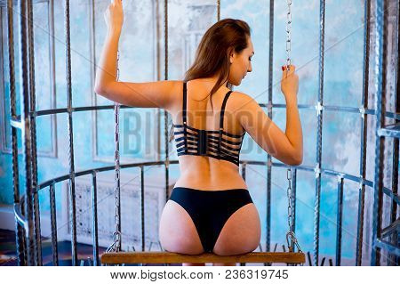 A Portrait Of A Beauriful Woman In A Lingerie