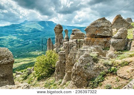 Rock Formations Of The Demerdji Mountain, Crimea, Russia. Valley Of Ghosts, Landmark Of Crimea. Beau