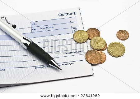 Eingang mit Euro-Münzen und Ball-Pen