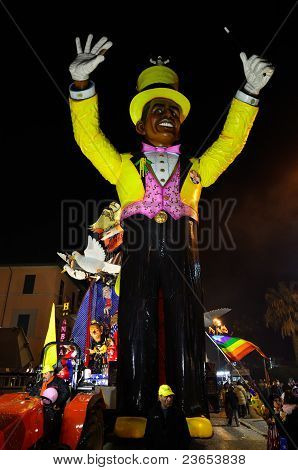 Night Carnival Of Viareggio