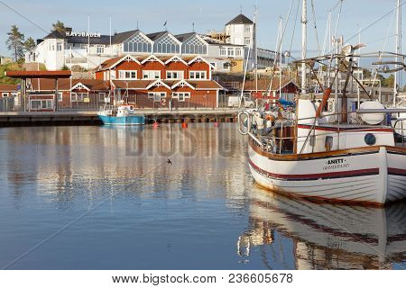 Grisslehamn, Sweden - Jul 08, 2017: Morning Light And Traditional Fishing Boats In The Small Harbor 