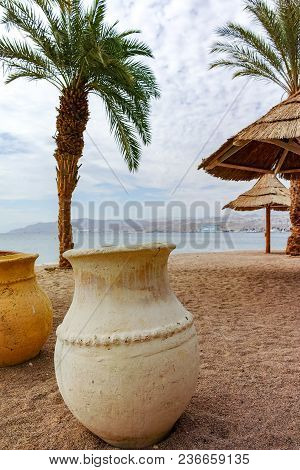 Beautiful Public Sandy Beaches On Red Sea In Eilat With Stro Umbrellas, Luxury Vacation Spa Resorts 