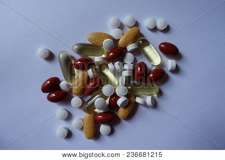 Fish Oil, Lutein, Multivitamins, Vitamin K2 Pills