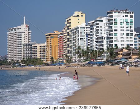 Acapulco, Mexico North America On March 2018: Scenery Of Sandy Beach Panorama At Bay Of City, White 