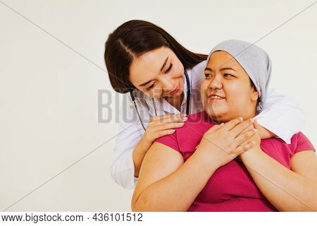 Female Doctor Encourages Obese Women, Patients With Cancer, Second Stage Brain Tumor, Gives Care And
