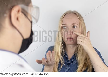 The Girl Complains To The Doctor About The Loss Of Smell. The Doctor Conducts A Sense Of Smell Test.