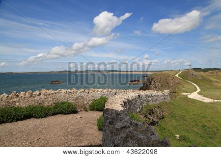 Ynys Llanddwyn