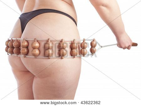 Spessa donna massaggio sui glutei di Cellulite. Isolated On White.
