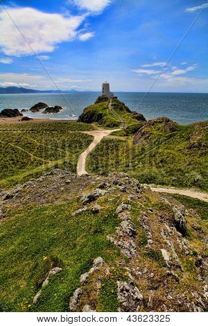 Ynys Llanddwyn