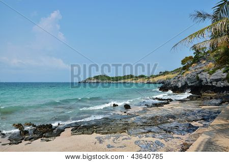 Si Chang Island, Beach og tropiske hav med himmel
