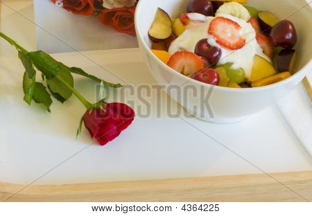 Romantica colazione a letto