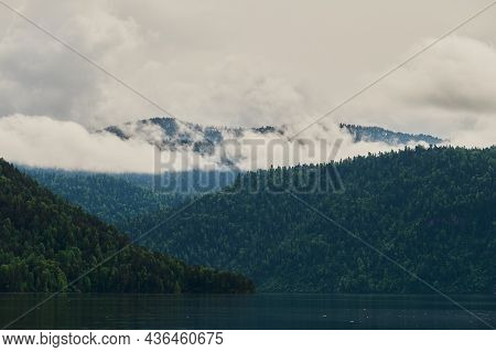 Beautiful Panoramic View At Kucherla Mountain Lake And Mountain Range. Belukha National Park, Altai 