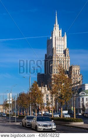 Moscow, Russia - October  14, 2021:  View Of An Autonomous City Street With High Traffic Against The