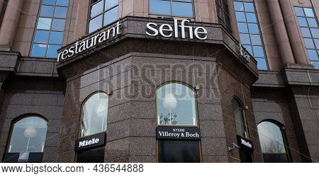 October 15, 2021. Moscow, Russia. Sign On The Building Of The Selfie Restaurant On Novinsky Boulevar
