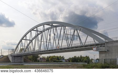Hasselt. Limburg -belgium 18-09-2021. Panorama Of The New Railway Bridge Over The River