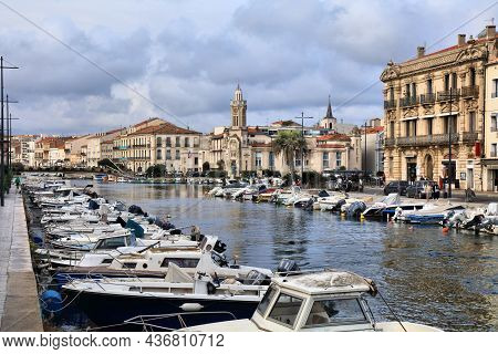 Sete, France - October 2, 2021: Canal View In Downtown Sete, France. Sete Is A Famous Harbor Town In