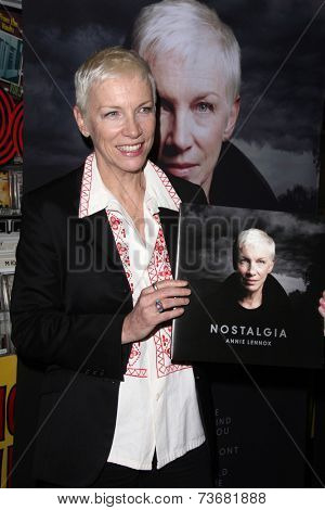 LOS ANGELES - OCT 10:  Annie Lennox at the In-store appearance to sign 