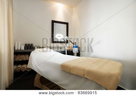 The facial room