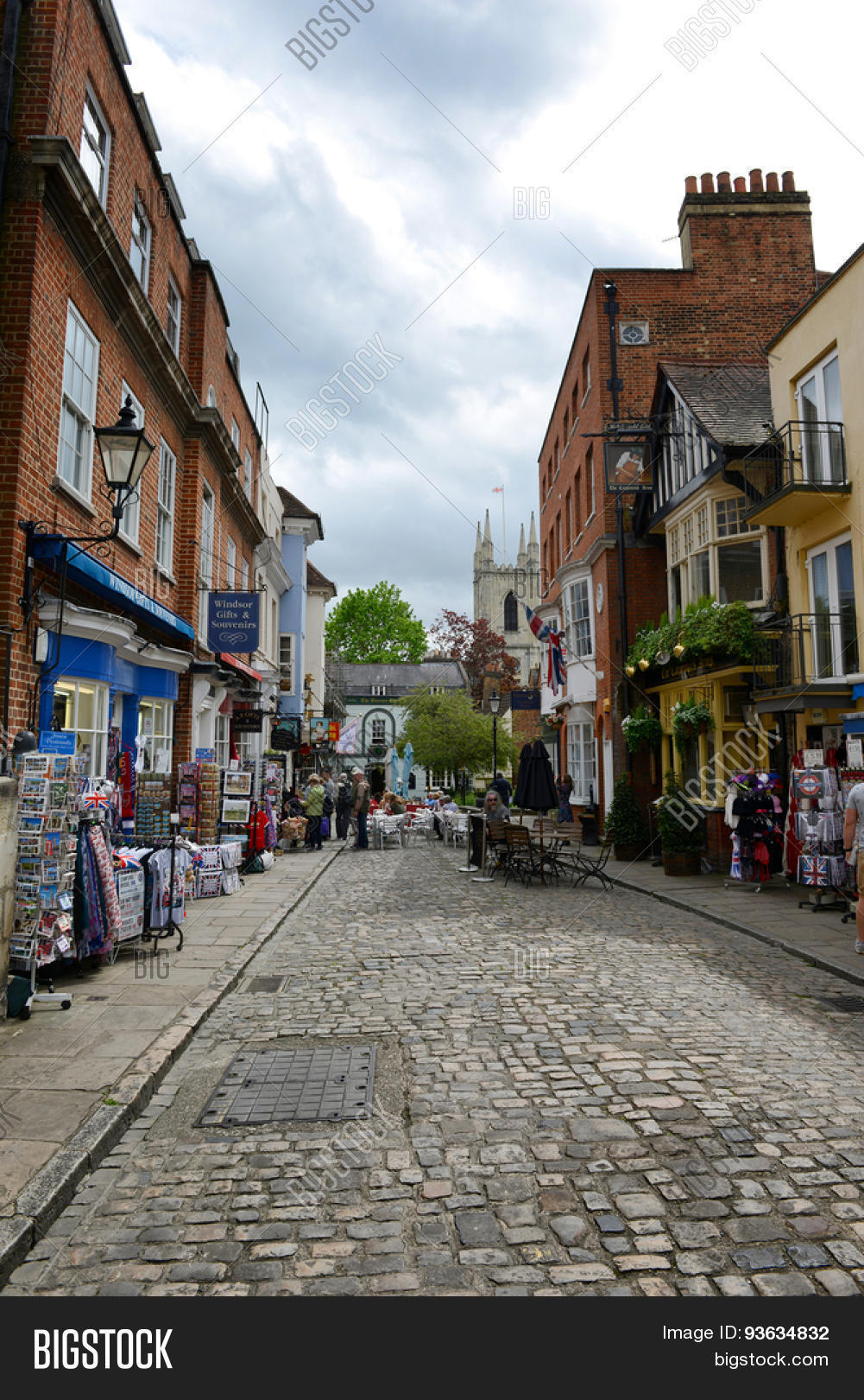 WINDSOR, ENGLAND Image & Photo (Free Trial) Bigstock